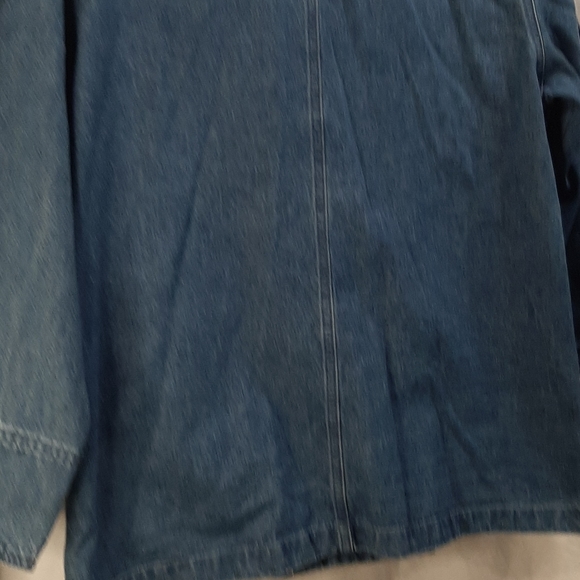 Jacket - Picture 3 of 4